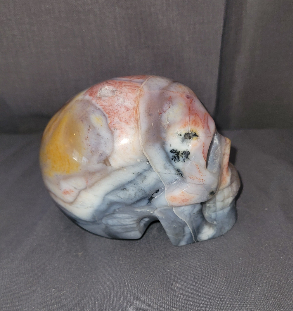 Agate Skull