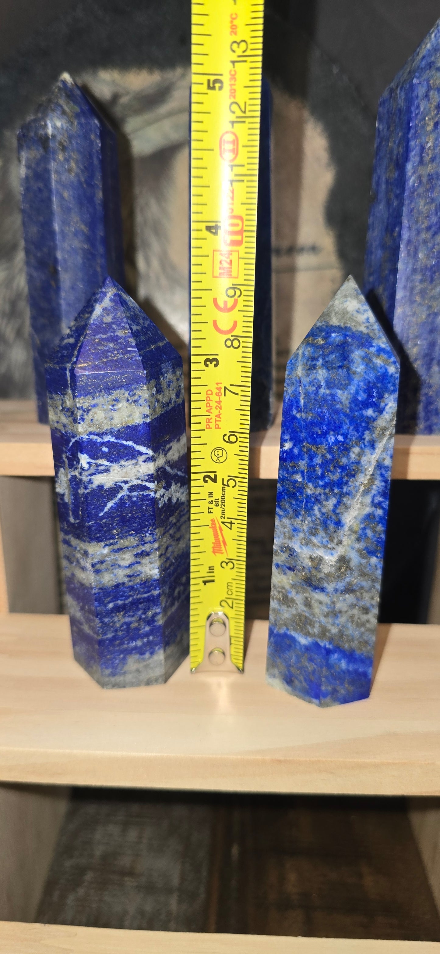 S0190 Lapis Lazuli Point