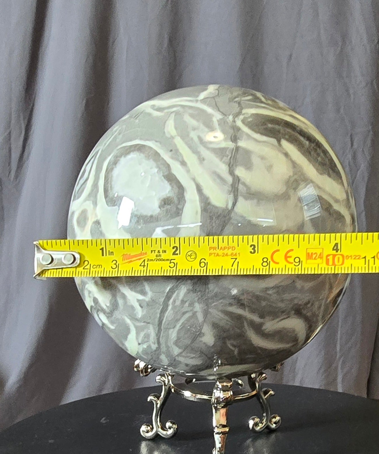 S0473 Shell Fossil Sphere