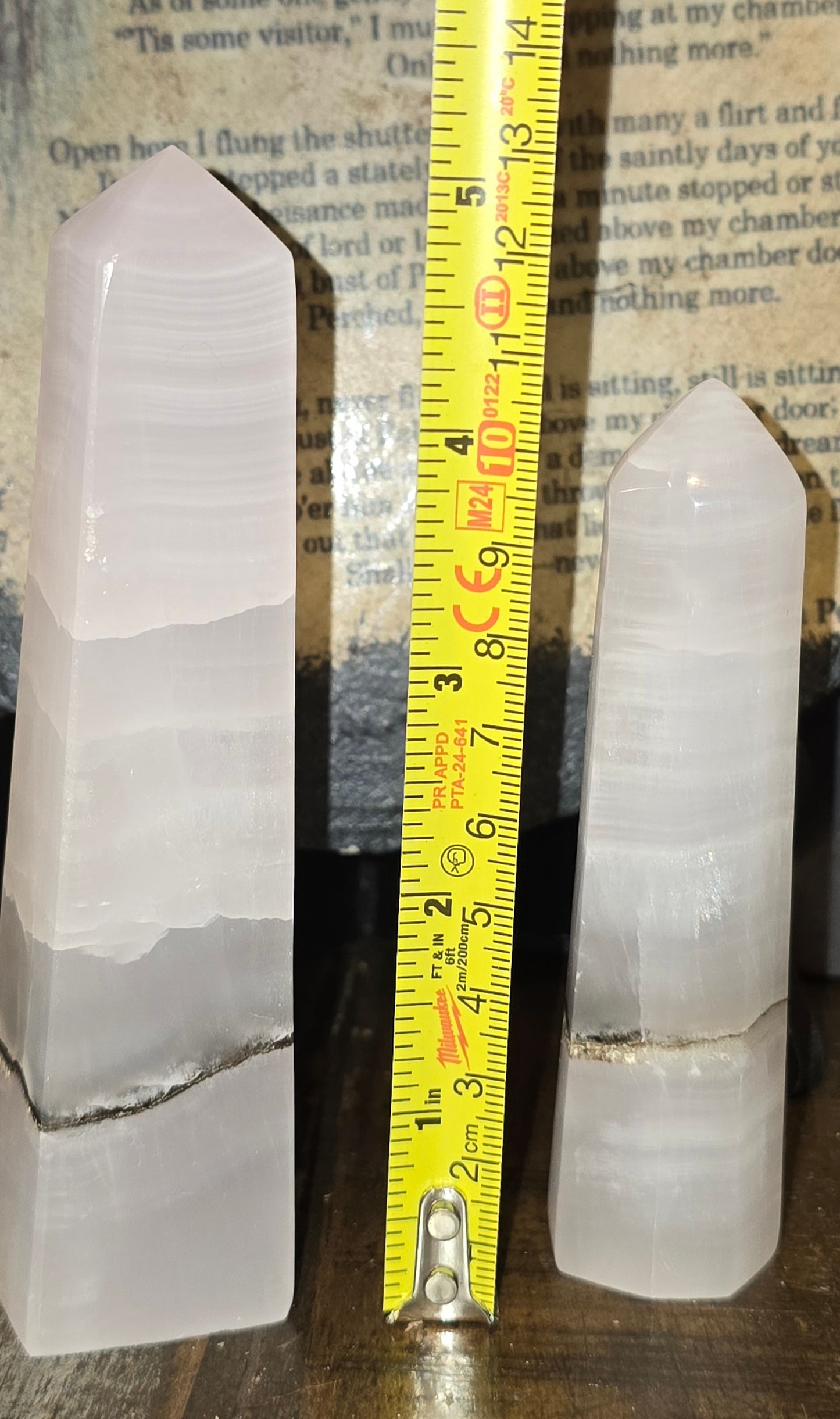 S0184 Smokey Pink Mangano Calcite Tower