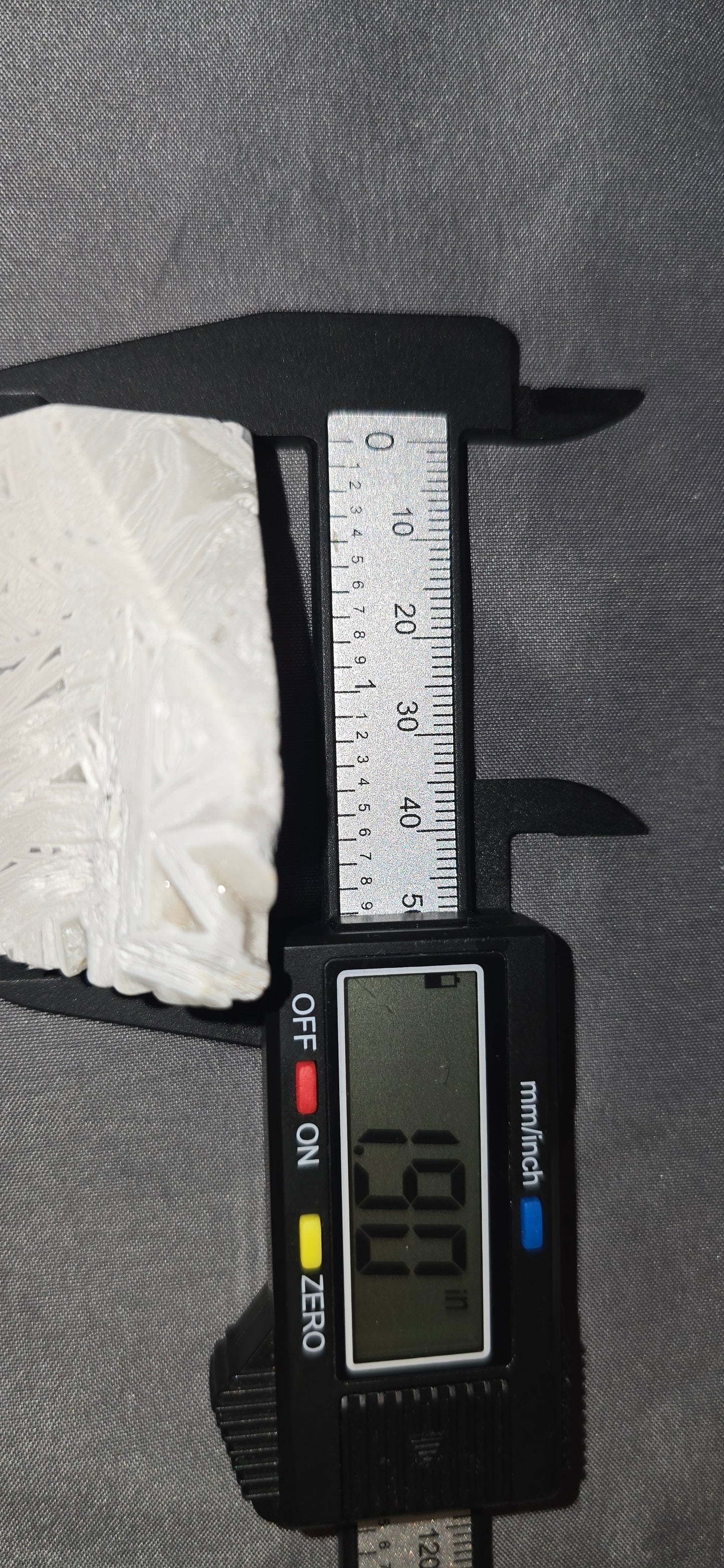 White Mexican Crazy Lace Freeform