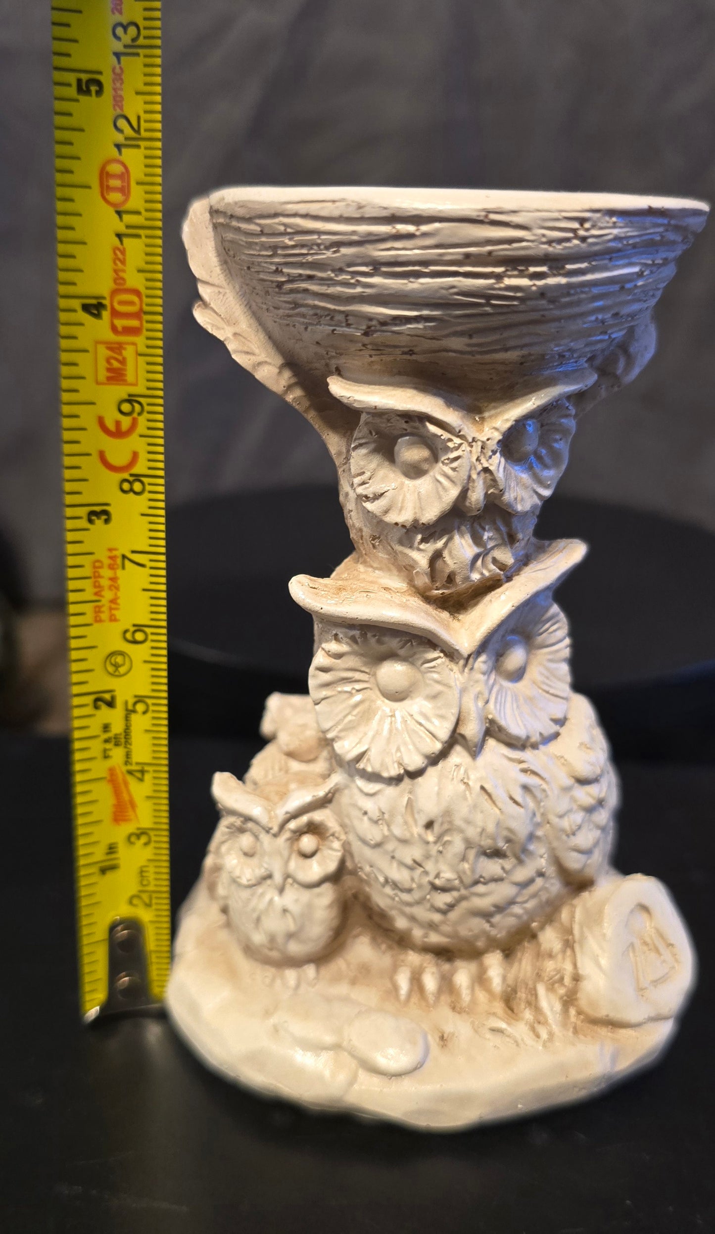 S0004 Resin Owl Sphere Stand