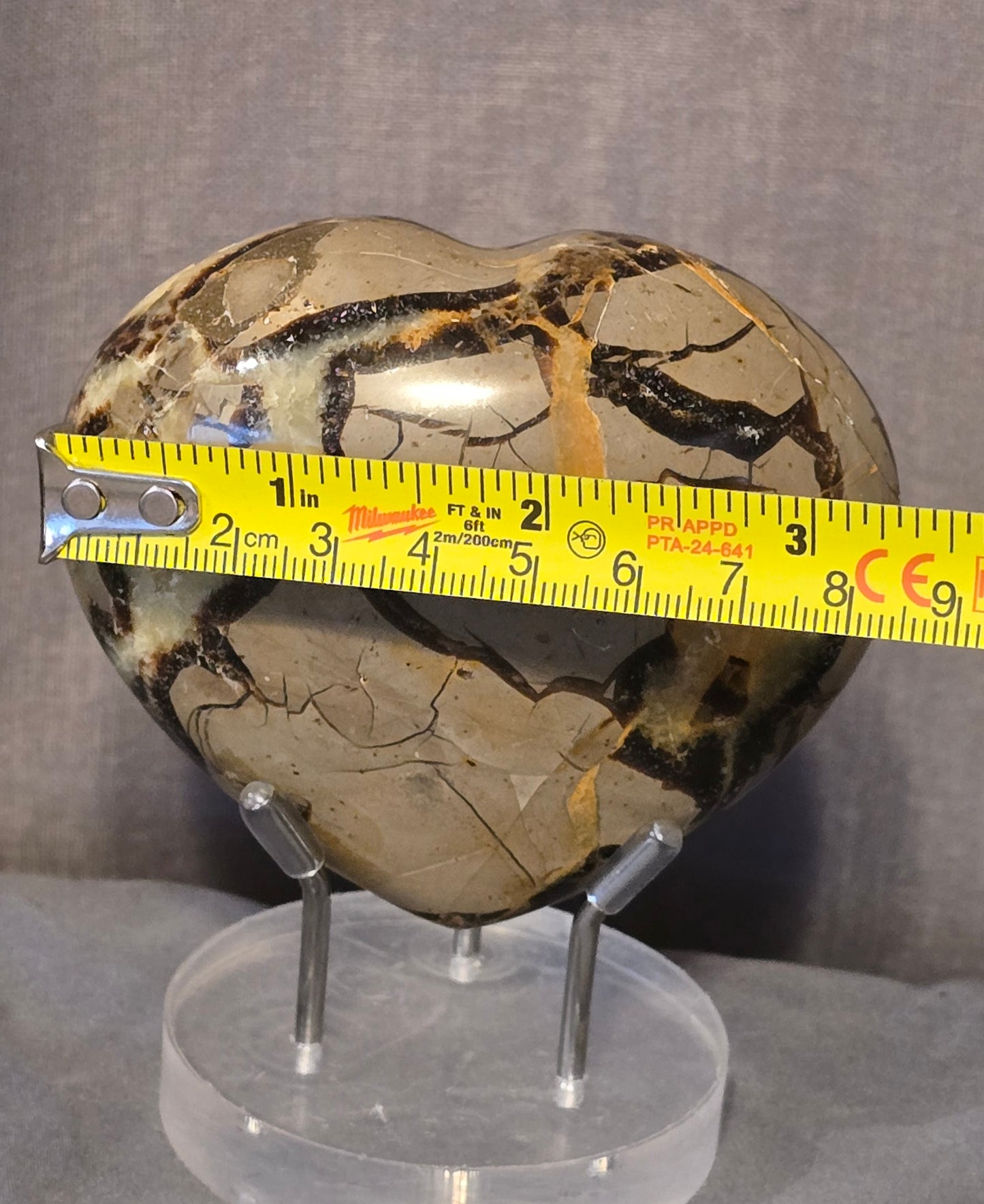 S0366 Septarian Heart