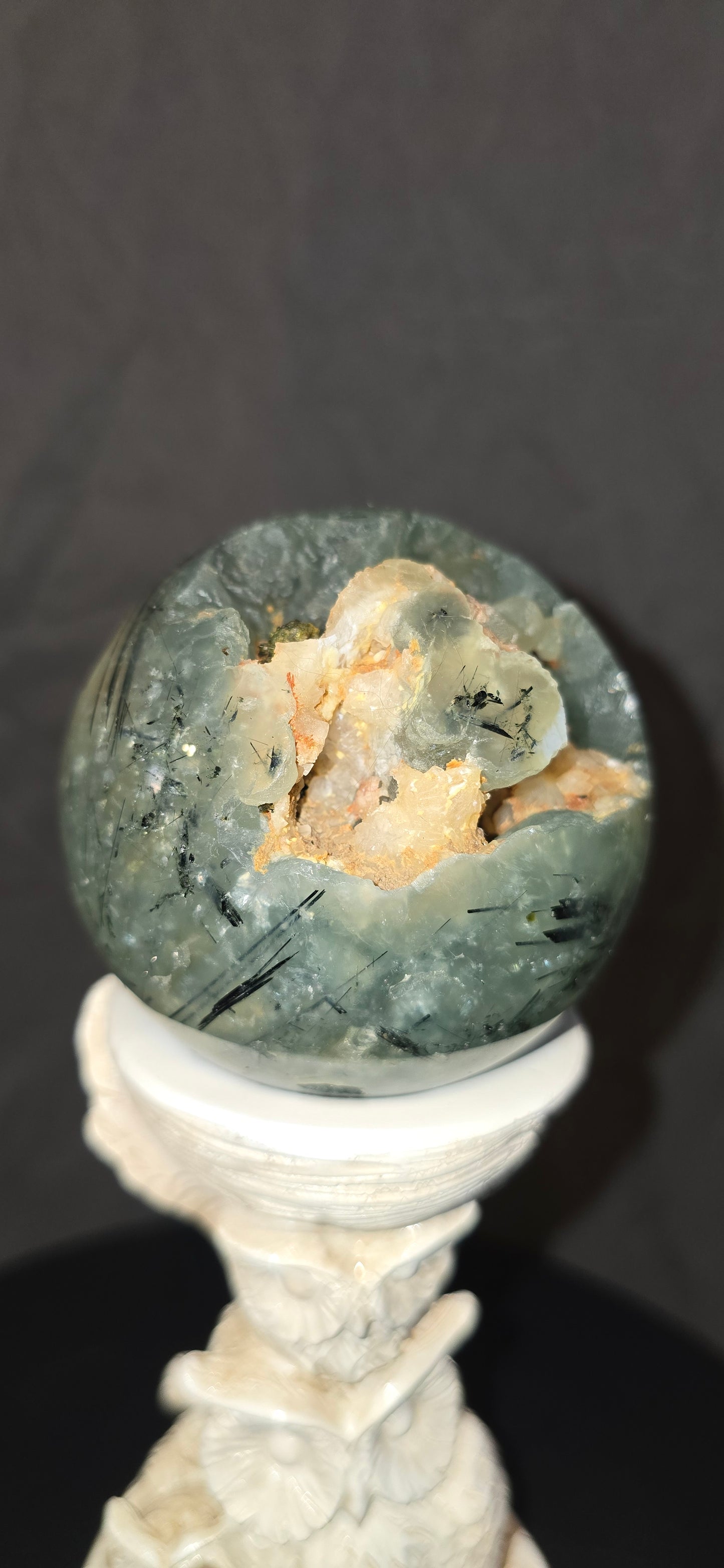 S0001 Prehnite Sphere