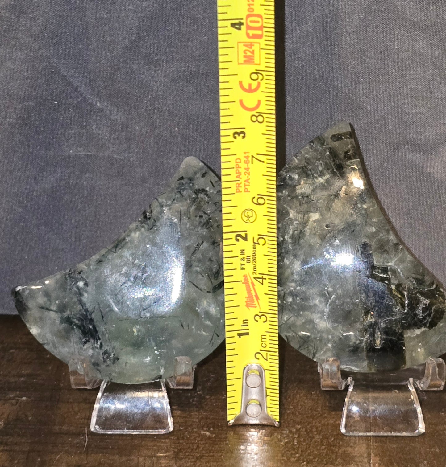 S0011 Prehnite Moon