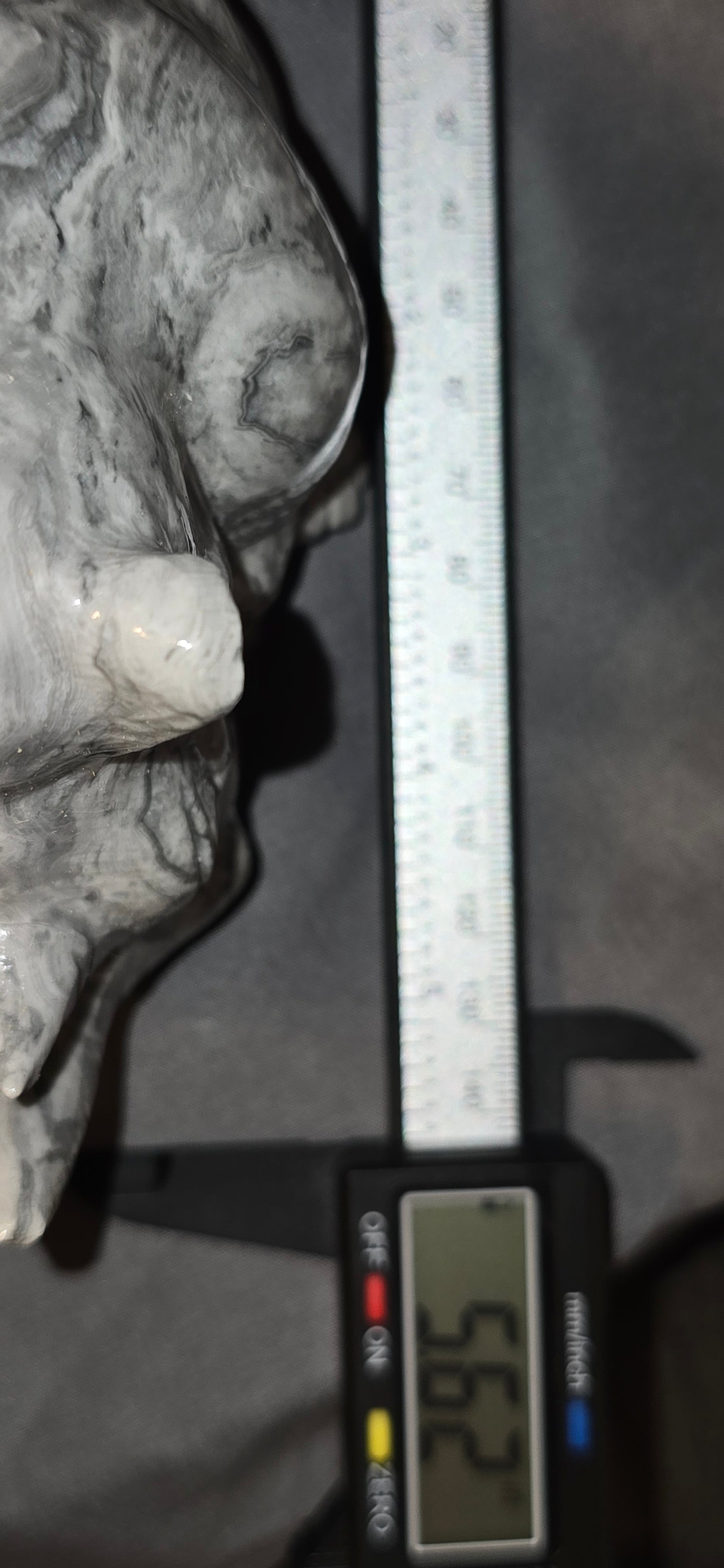 Picasso Jasper Sitting Rhino