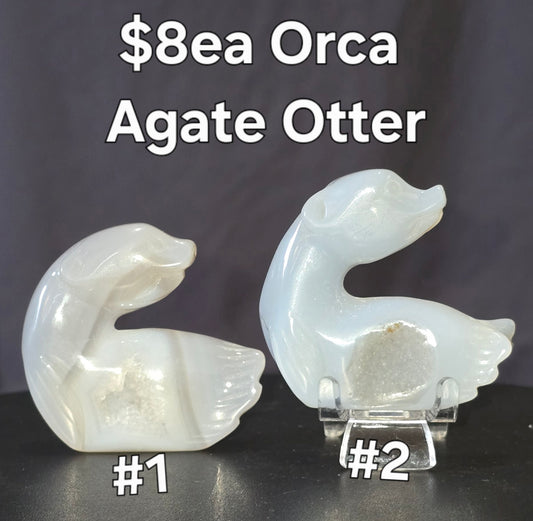 S0390 Orca Agate Otter