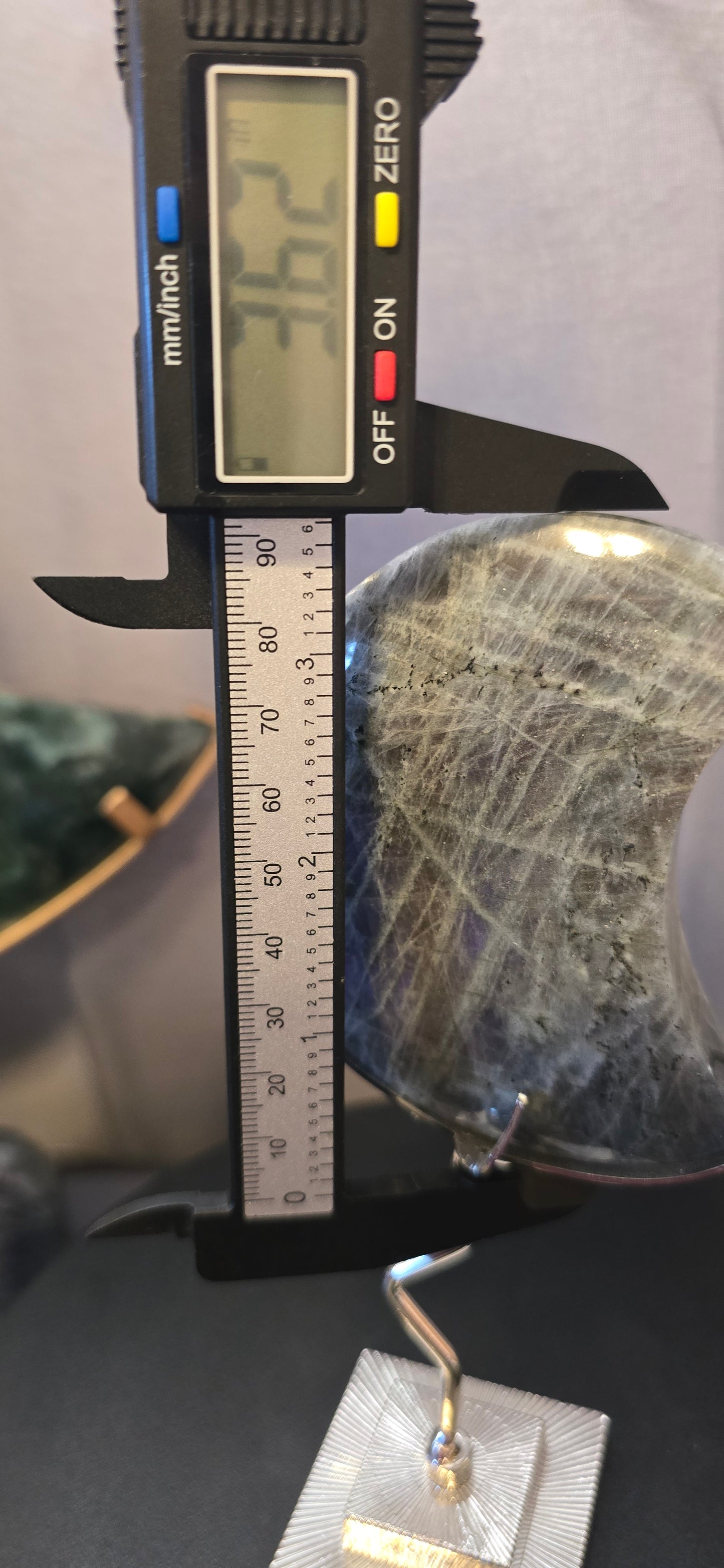 Labradorite Moon & Stand