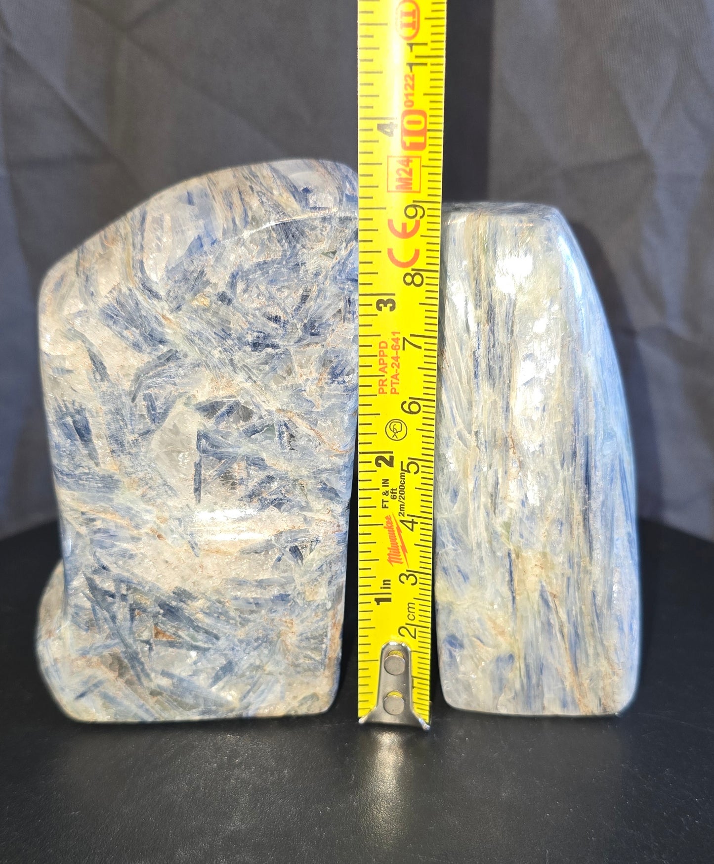 S0272 Kyanite Freeform