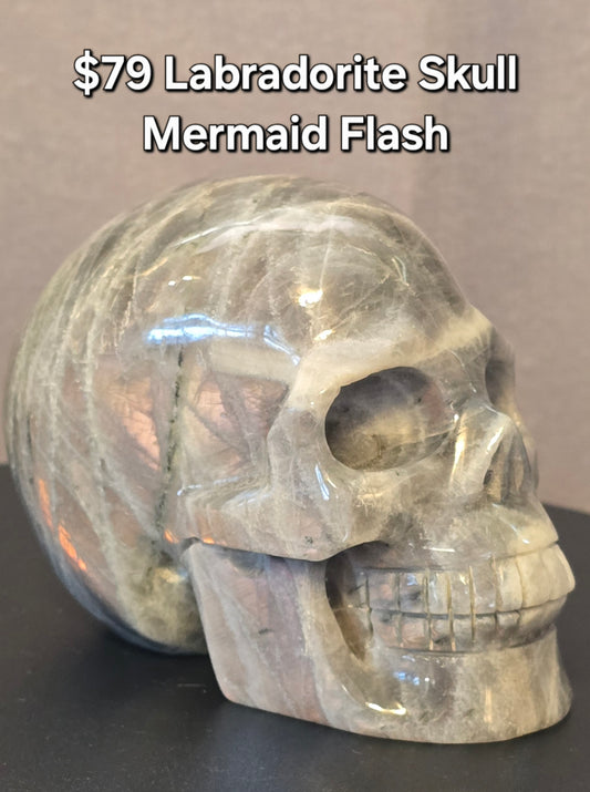 Labradorite Skull