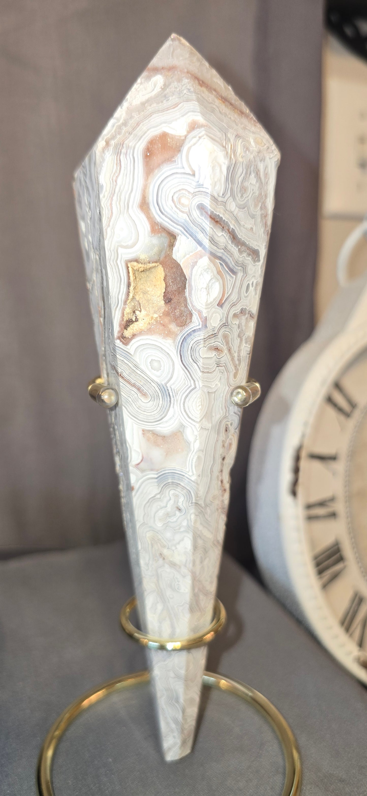 White Mexican Crazy Lace Wand & Stand