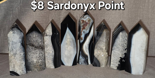 Black & White Sardonyx Point