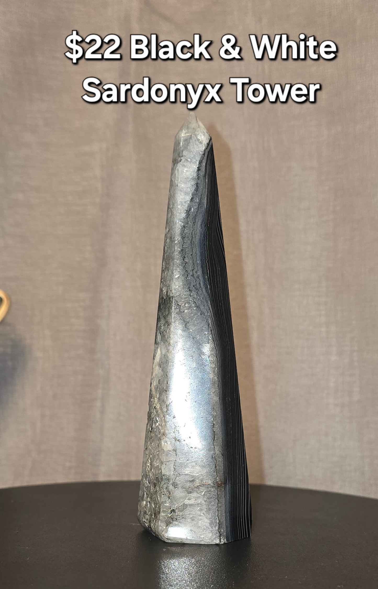 Black & White Sardonyx Tower
