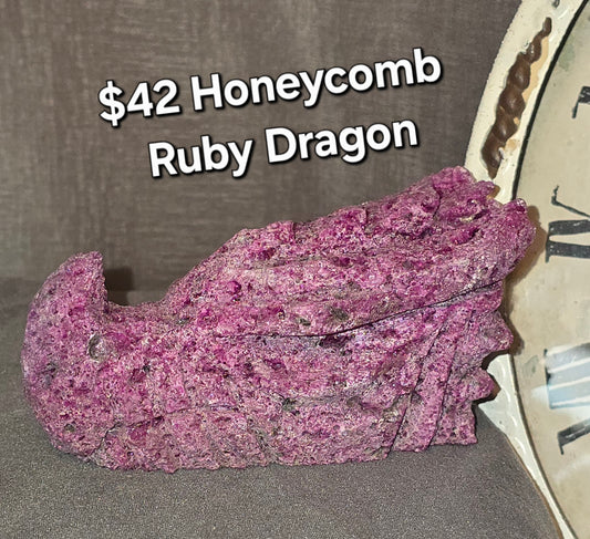 Honeycomb Ruby Dragon Head