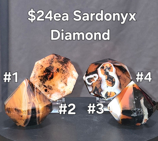 S0408 Sardonyx Diamond