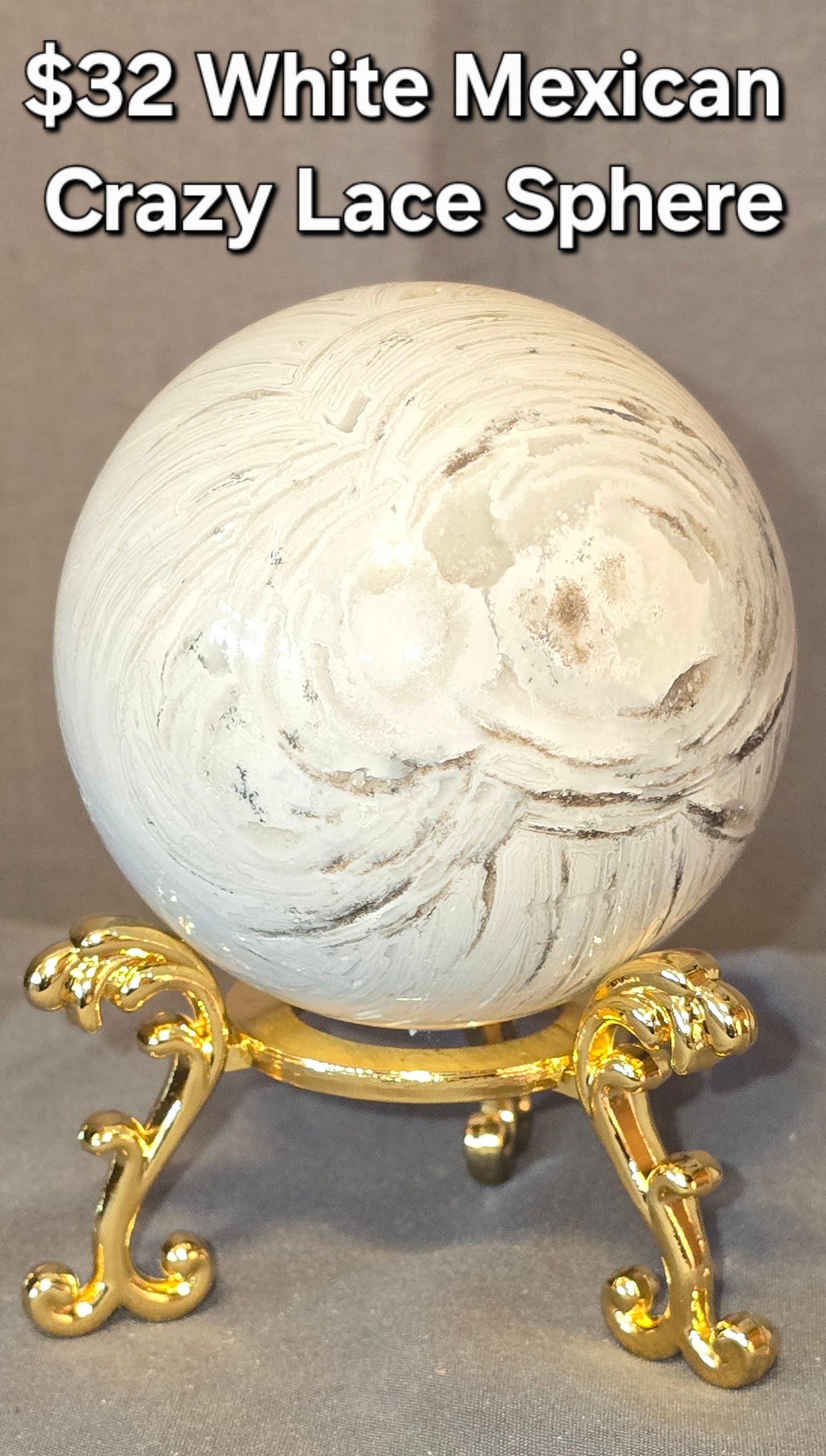 White Mexican Crazy Lace Sphere