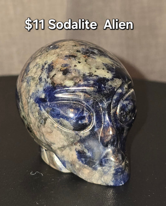 Sodalite Alien