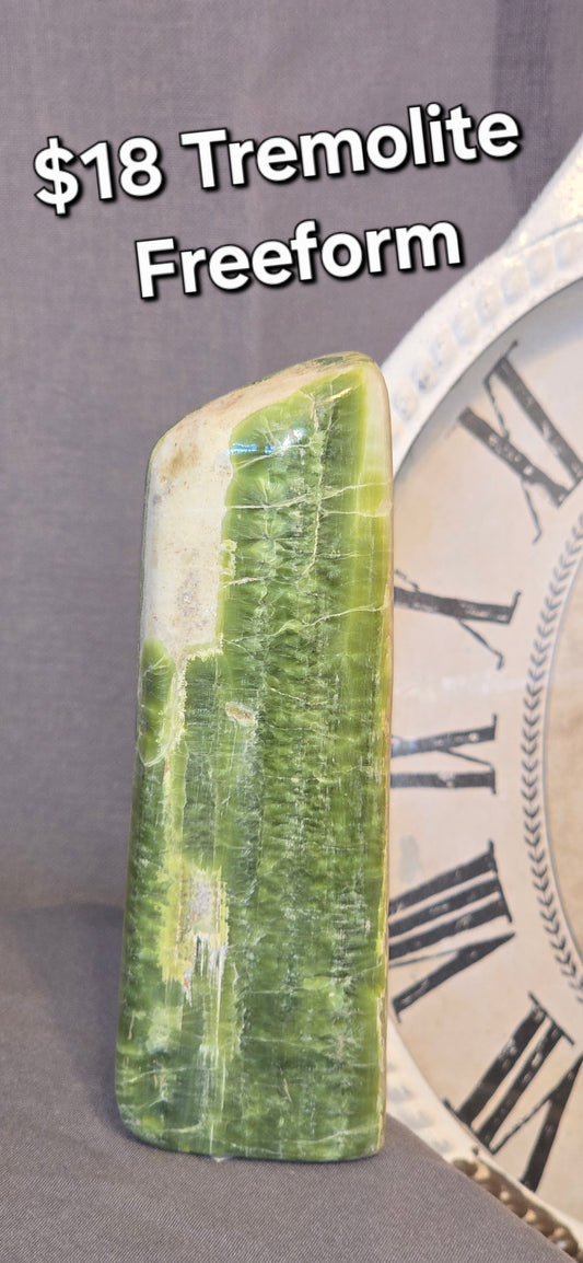 Tremolite Freeform