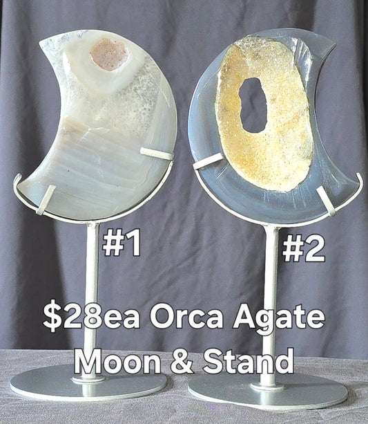 S0420 Druzy Orca Agate Moon